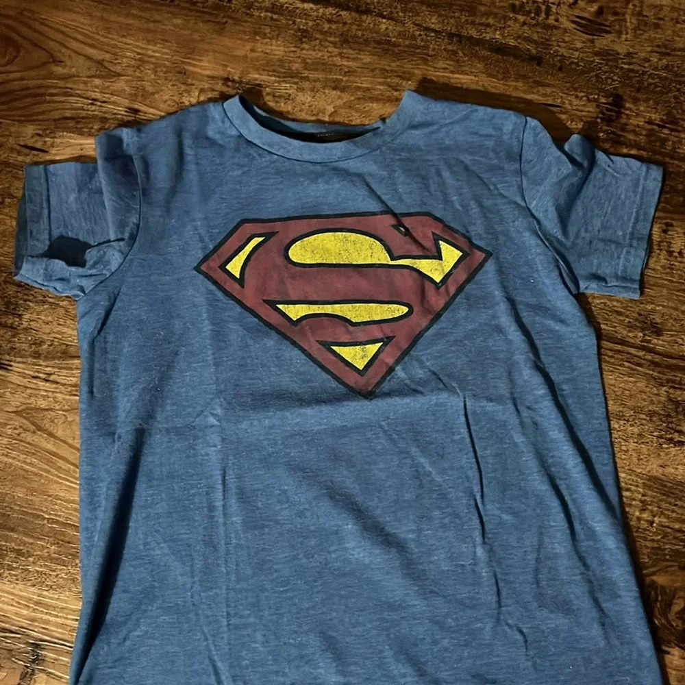 Superman tee - Picture 2 of 2